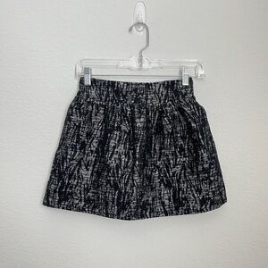 Forever 21 black textured skirt XS